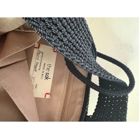 The Sak‎ Hand-Crocheted Black Tan Boho Crossbody Bag Signed Made in Bali EUC - Picture 5 of 5